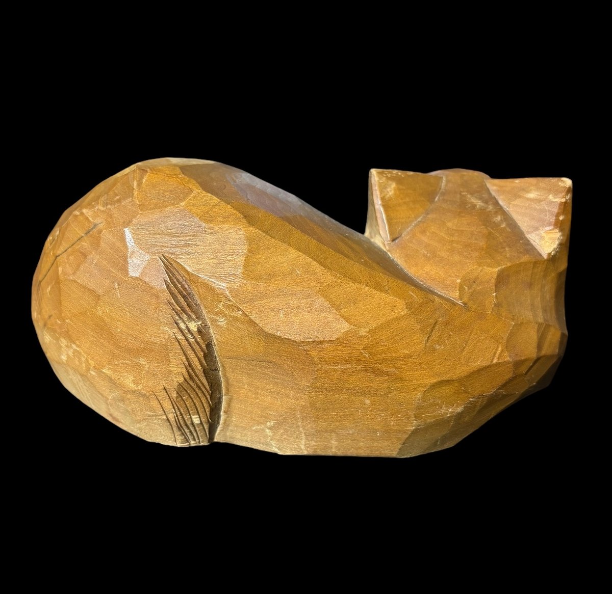 木彫り 猫 彫刻 眠り猫 眠猫 置物 飾り 縁起物 天然木 木工 東洋 民芸