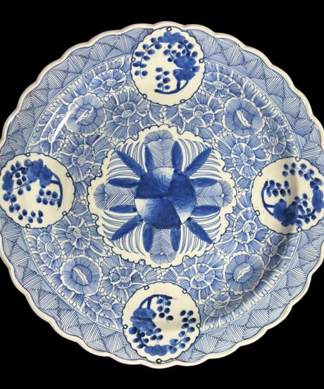 古伊万里 草花図 染付 大皿 裏印 平皿 取り皿 盛り皿 飾り皿 和食器 伊万里 骨董品 アンティーク