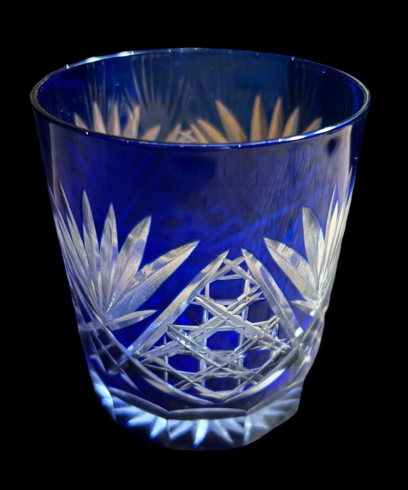明治期　 型吹きガラス  青色　七宝紋　酒盃　小コップ 明治期 型吹きガラス 青色 七宝紋 酒盃 小コップ 明治期 型吹き