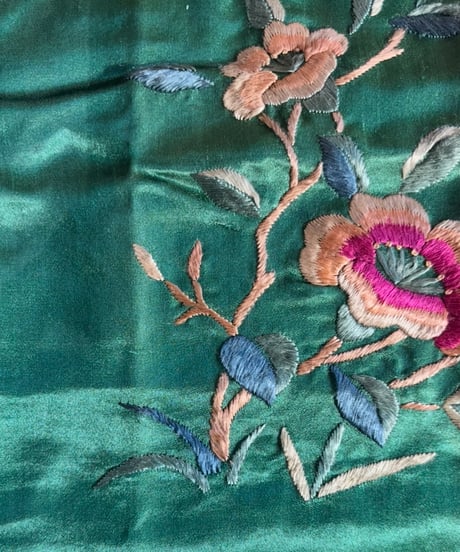 中国刺繍 [草花鳥図] シルク 織物 テーブルクロス 布 タペストリー 中国雑貨 アンティーク