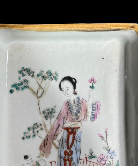 中国美術 美人 粉彩人物絵 清時代 中国雑貨 陶板 磁板 食器 インテリア 時代物 中国 陶器 骨董品 アンティーク