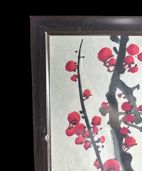中国美術 水墨画【紅梅】額装 壁掛 額 絵画 梅 色絵 民国 古美術 装飾品 アンティーク コレクション