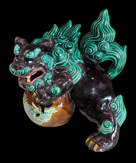 九谷焼 糠川清章 八幡窯 色絵 玉獅子 玉乗り獅子 唐獅子 置物 美術品 縁起物 オブジェ 陶磁器 陶器 骨董品 アンティーク