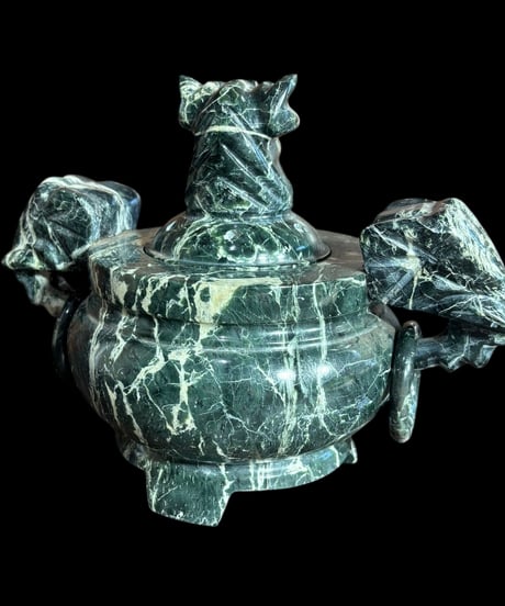 大理石 香炉 獅子 三足 緑石 狛犬 香道具 美術品 インテリア 置物 陶器 中国 時代物 骨董品 アンティーク