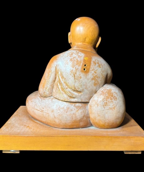 木彫り 弘法大師 坐像 お大師様 縁起物 彫刻 古美術 インテリア 置物 オブジェ 骨董品 アンティーク