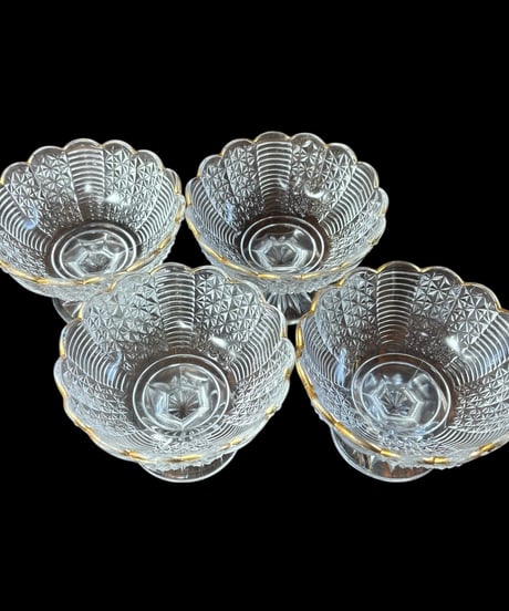 【4客セット】純喫茶 麻の葉高台小鉢 金縁 ガラス デザートボウル コンポート皿 クリスタル デザートカップ 食器 アンティーク