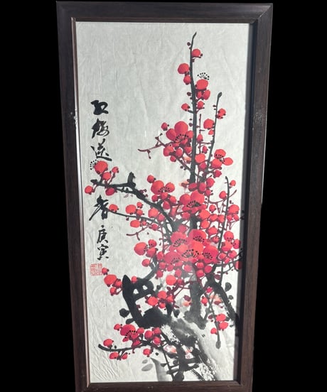 中国美術 水墨画【紅梅】額装 壁掛 額 絵画 梅 色絵 民国 古美術 装飾品 アンティーク コレクション