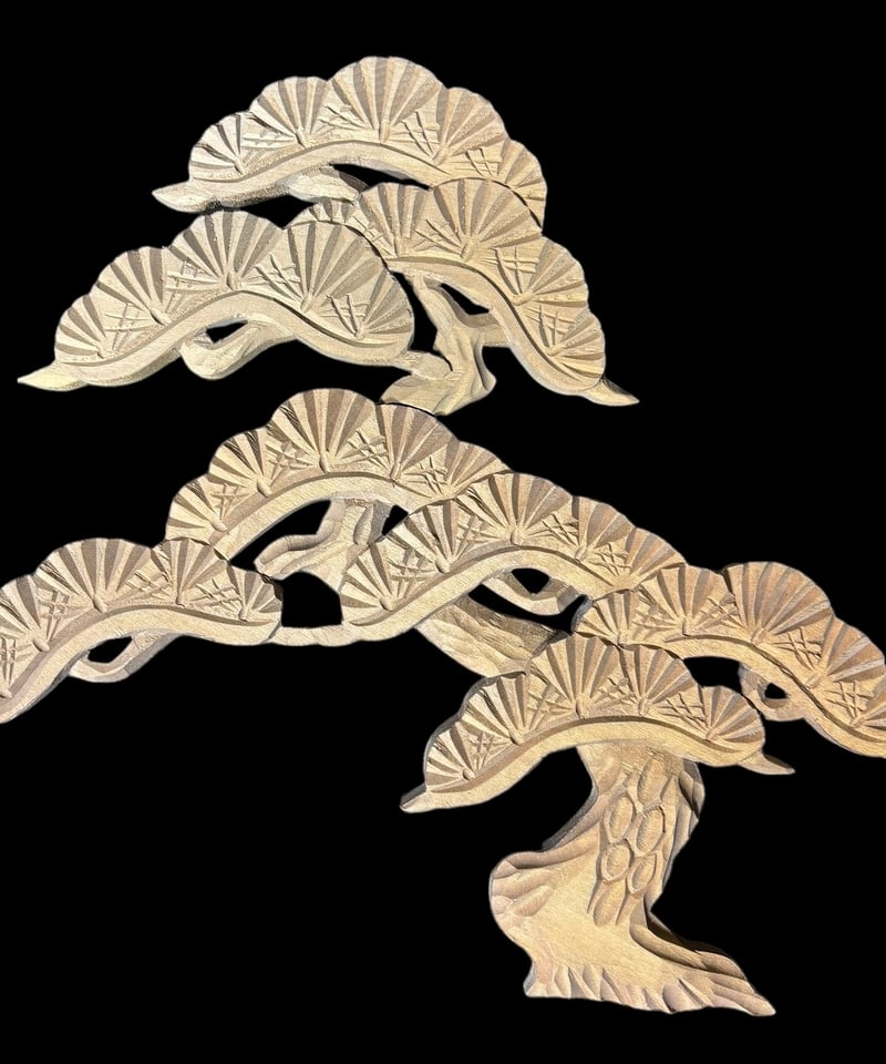 欄間 彫刻 縁起物 松 木彫り 伝統工芸 時代建具 古民家　幅1850mm 彫刻 松 山車 お宮 神興 欄間 書院 古民家建具等 彫刻パーツ
