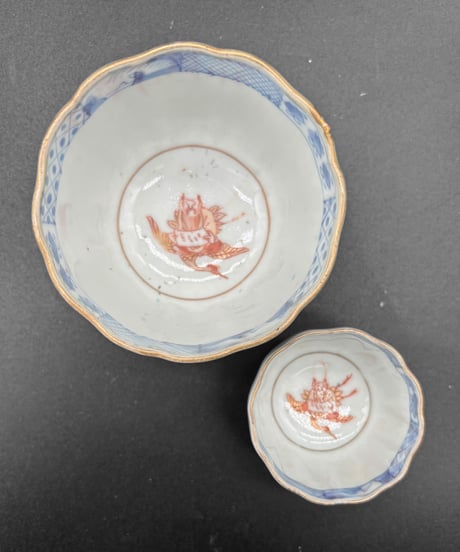 一式揃 明治期 古伊万里 金彩 色絵 鶴草花仙人図 小皿 なます皿 大皿 湯吞み お猪口 冨貴長春 取り皿 飾り皿 和食器 陶器 骨董品 アンティーク