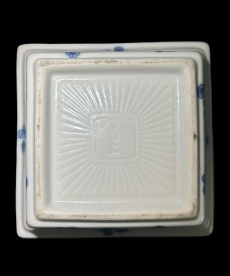 染付 四角皿 [草花] 小鉢 小皿 取り皿 盛り皿 飾り皿 和食器 骨董品