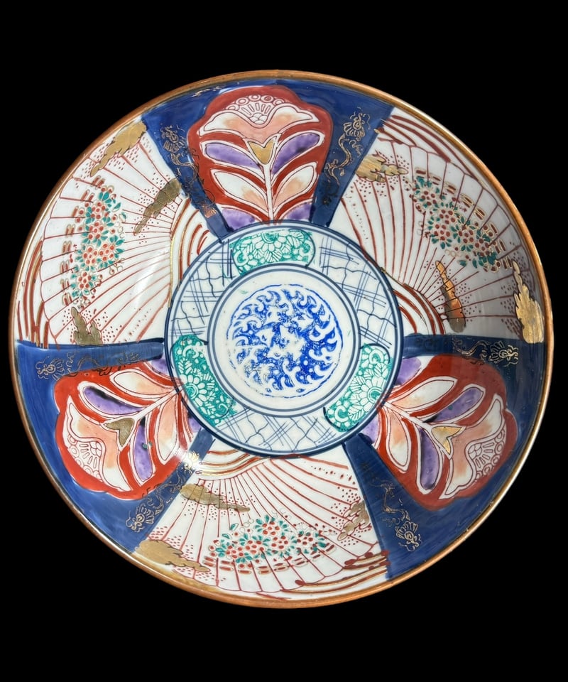 伊万里焼☘️弥右ヱ門作:大絵皿 金彩「古伊万里美人」✨美品 伊万里焼☘️弥右ヱ門作:大絵皿 金彩「古伊万里美人」✨美品