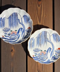 【2客セット】 古伊万里 染付 柳 牡丹 色絵 丸皿 取り皿 飾り皿 和食器 明治 大正 伊万里 陶器 骨董品 アンティーク