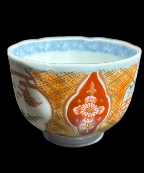古伊万里 染錦 [草木梅紋柄] 色絵 向付 湯呑み 茶器 茶碗 茶道具 器 陶器 骨董品