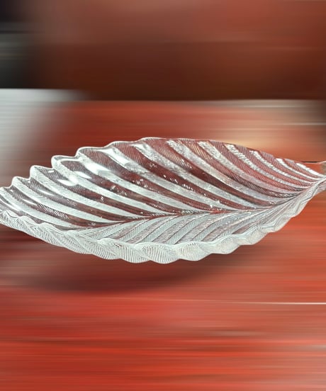 純喫茶 リーフ皿 ガラス 鉢 平皿 小皿 木の葉 葉っぱ 葉 小物入れ 取り皿 盛り皿 飾り皿 骨董品 アンティーク