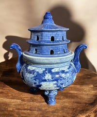 ★骨董品★ 蔵出し 38 九谷焼 茶碗 丼  2個セット 手絵　金彩　お祝い 九谷焼 色絵 金彩 蓋付き お椀 [鶴草紋柄] 九谷 谷口 丼 蓋付き