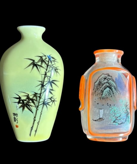 【2個セット】 鼻煙壺 中国美術 伝統工芸 中国 小瓶 梅 鳥 インテリア 置物 工芸品 骨董品 アンティーク