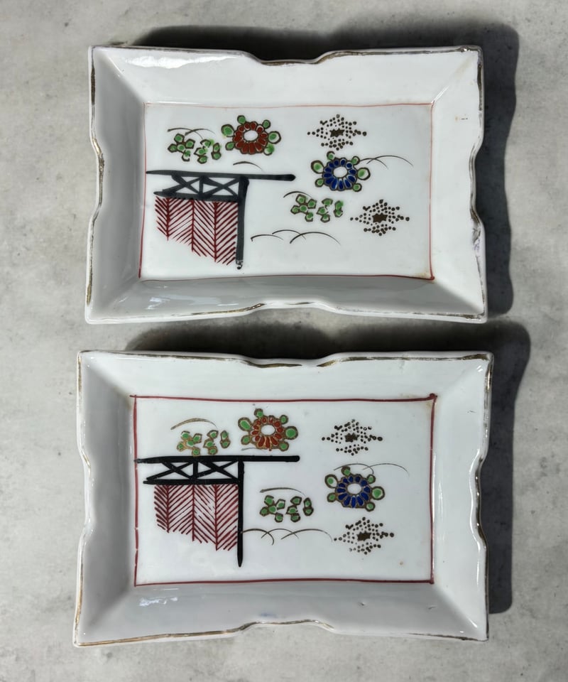 角皿 草花手描き 5客揃 専用箱 角皿 草花手描き 5客揃 専用箱 - メルカリ