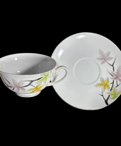 【2客揃】Royal China カップ&ソーサー 図変わり 紅葉 麦 マグカップ 紅茶 コーヒー カップ 器 茶器 昭和 レトロ アンティーク