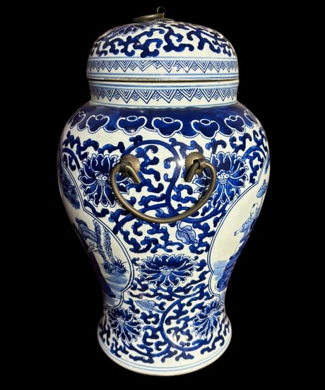 中国現地買付 蓋付き 丸壺 [草花文仙人人物絵] 中国雑貨 壺 フラワーベース 花瓶 花入れ 花器 陶器 中国 古美術 骨董品 アンティーク