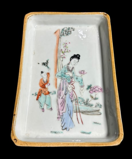 中国美術 美人 粉彩人物絵 清時代 中国雑貨 陶板 磁板 食器 インテリア 時代物 中国 陶器 骨董品 アンティーク