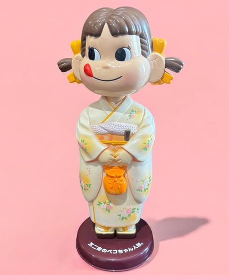 【レア品】ペコちゃん 不二家 首振り人形 着物 インテリア コレクション 置物 オブジェ 非売品 骨董品 アンティーク