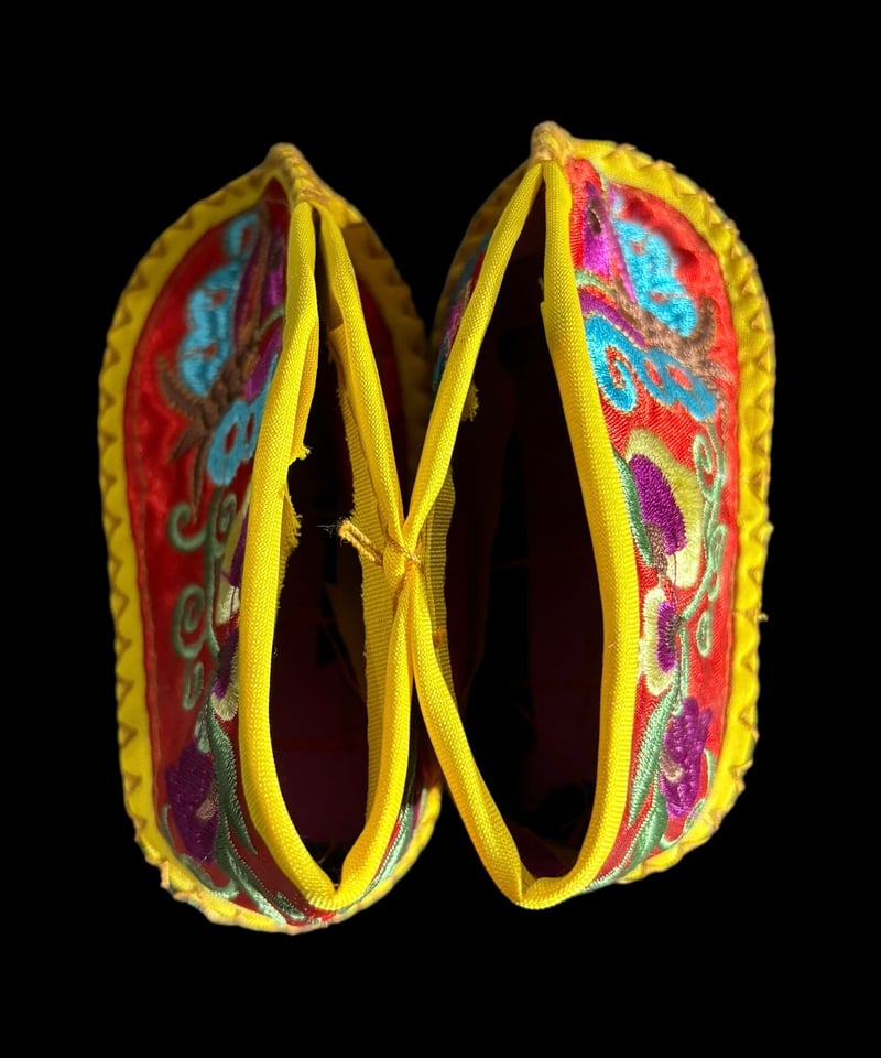 アンティーク 中国奥地少数民族 刺繍 幼児向け靴