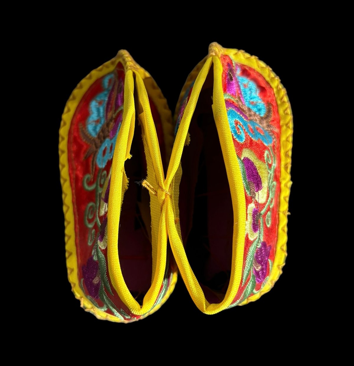 アンティーク 中国奥地少数民族 刺繍 幼児向け靴 アンティーク 中国奥地少数民族 刺繍 幼児向け靴