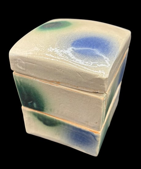 蔵出し 瀬戸焼 二段重 お節 重箱 時代物 古美術 和食器 小物入れ 骨董品 アンティーク
