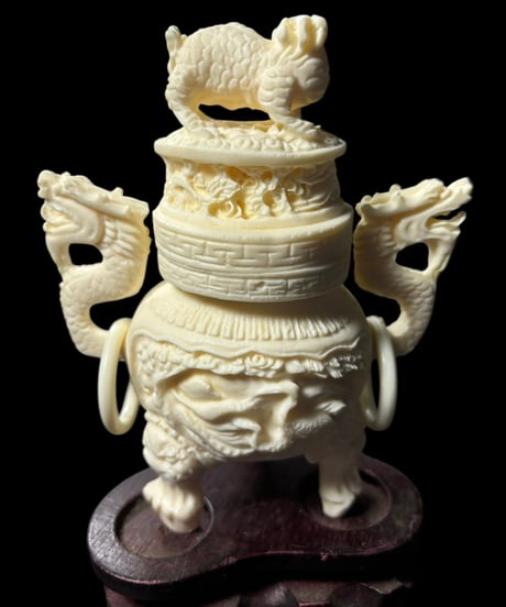 中国美術 練物彫刻 獅子 中国雑貨 香炉 唐木台 インテリア オブジェ 置物 唐物 骨董品 アンティーク