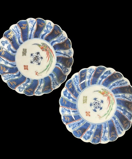 【2客セット】 古伊万里 染付 輪花皿 鳳凰松竹梅文図 色絵 平皿 飾皿 時代物 伊万里 骨董品 アンティーク