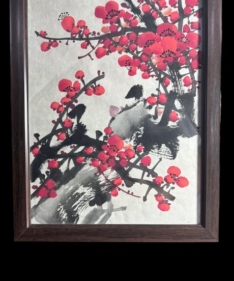 中国美術 水墨画【紅梅】額装 壁掛 額 絵画 梅 色絵 民国 古美術 装飾品 アンティーク コレクション