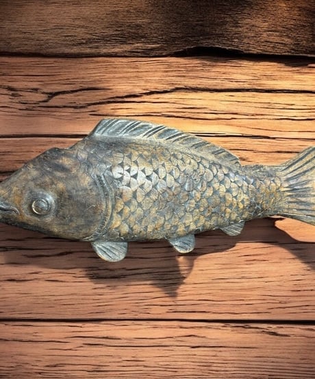 木彫り 鯉 置物 自在鉤 魚横木 一刀彫 木工芸 縁起物 インテリア オブジェ 彫刻 骨董品 アンティーク