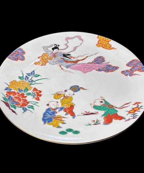 鍋島天女童子絵 荘能子謹製 大皿 色絵 丸皿 中国美術 盛り皿 飾り皿 和食器 古美術 骨董品 アンティーク