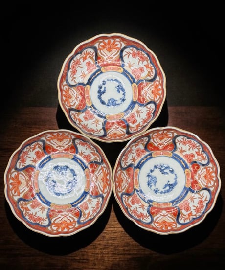 【3客セット】古伊万里 赤絵 鳥草花文図 なます皿 染付 丸皿 取り皿 飾り皿 和食器 伊万里 陶器 骨董品 アンティーク