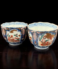 【2客セット】 時代物 古伊万里 湯呑み 金彩 色絵 鳥人物草花文図 冨貴長春 赤絵 蕎麦猪口 和食器 陶器 骨董品 アンティーク
