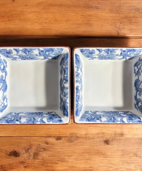 【2客セット】染付 四角皿 [草花文絵] 小鉢 取り皿 盛り皿 飾り皿 和食器 骨董品 アンティーク