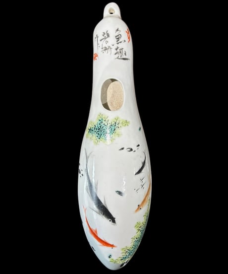 中国現地買入 一輪挿し [鯉] 壁掛け 中国雑貨 花瓶 フラワーベース 色絵 陶磁器 陶器 骨董品 アンティーク