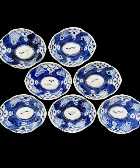 【7客セット】蔵出し 古伊万里 手描き 染付 藍 豆皿 醤油皿 手塩皿 小鉢 時代物 和食器 骨董品 アンティーク