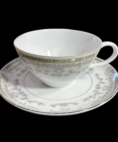 【3客揃】 NARUMI CHINA カップ&ソーサー ノスタルジック 花柄 モダン マグカップ 紅茶 コーヒー カップ 茶器 昭和 レトロ アンティーク