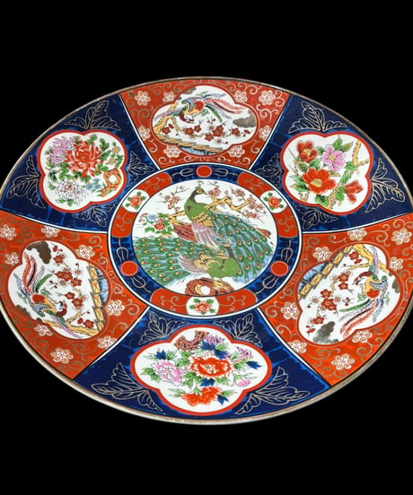 伊万里 秀峰作 孔雀梅草花文図 絵皿 大皿 丸皿 取り皿 飾り皿 和食器 陶器 骨董品 アンティーク