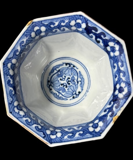 【金継ぎ】古伊万里 小鉢 色絵 八角鉢 金彩 赤絵 鉢 盛り皿 飾り皿 深鉢 器 和食器 伊万里 骨董品 アンティーク