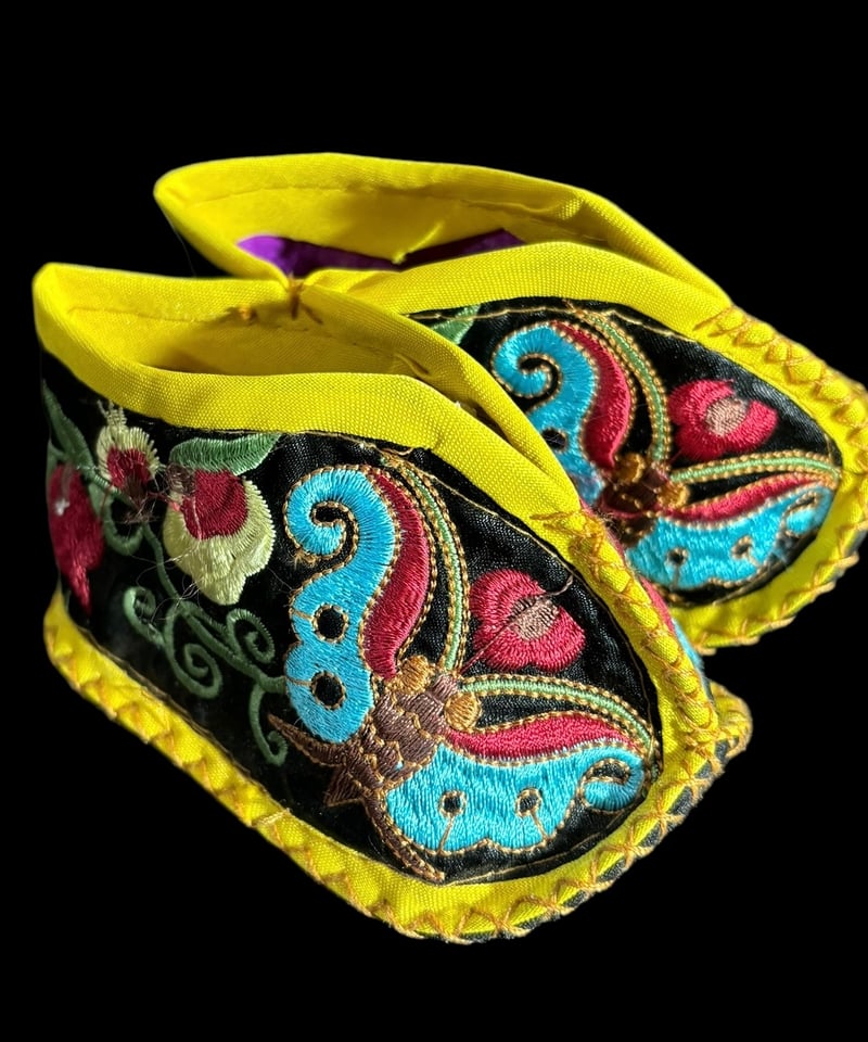 アンティーク 中国奥地少数民族 刺繍 幼児向け靴