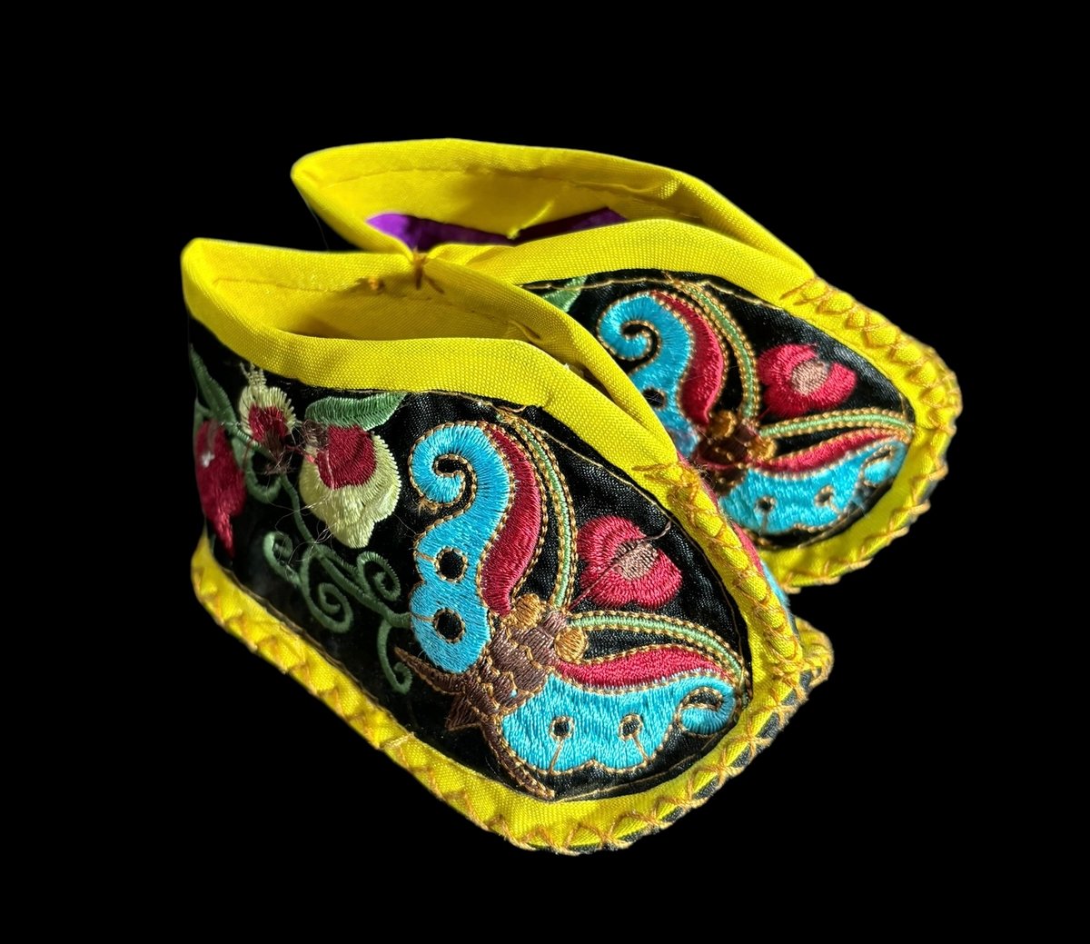 アンティーク 中国奥地少数民族 刺繍 幼児向け靴 fit=scale-down,w=1200