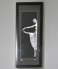 中国現地買入 モノクロ ヴィンテージ 写真 中国 バレエ 額入り 版画 アート 装飾品 中国雑貨 バレリーナ アンティーク コレクション 骨董品 アンティーク