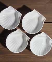 【4客セット】シェル皿 ホワイト 白磁 貝形皿 取り皿 貝殻 小皿 時代物 和食器 骨董品 アンティーク