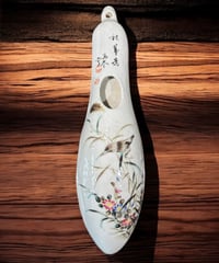 中国現地買入 一輪挿し [草花鳥] 壁掛け 中国雑貨 花瓶 フラワーベース 色絵 陶磁器 陶器 骨董品 アンティーク