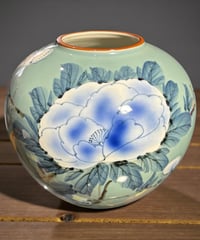 九谷 旭山 花瓶 蝶草花文図 九谷焼 フラワーベース 花入れ 丸壺 花器 陶器 古美術 レトロ 骨董品 アンティーク
