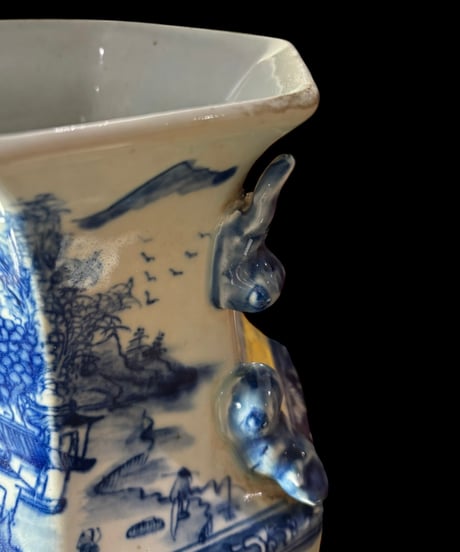 大清康熙年製 六角花瓶 山水風景図 時代物 壺 中国 フラワーベース 花瓶 丸壺 花器 陶器 古美術 骨董品 アンティーク