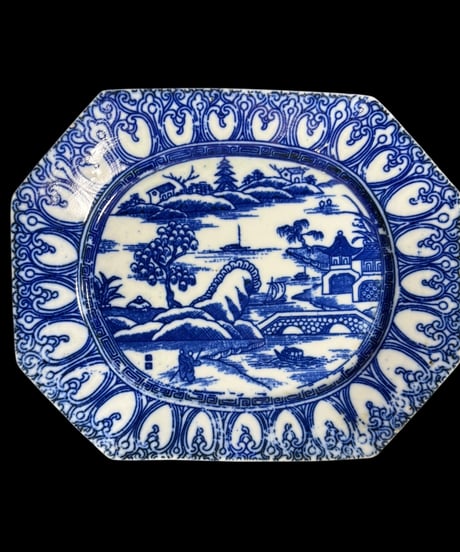 古伊万里 染付 八角皿 [山水風景文図] 角皿 取り皿 飾り皿 和食器 明治 伊万里 陶器 骨董品 アンティーク