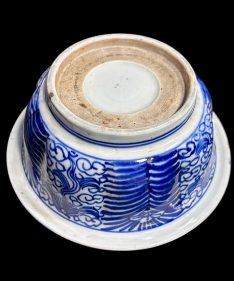 ベロ藍 染付 大鉢 ねじれ模様 草花文図 深鉢 鉢 取り皿 飾り皿 和食器 時代物 陶器 骨董品 アンティーク